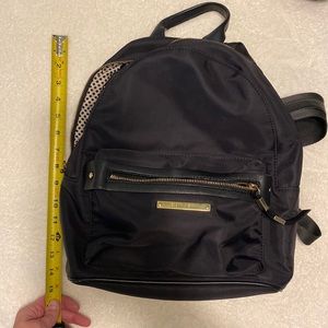 😍👜 Gianni Bini backpack purse